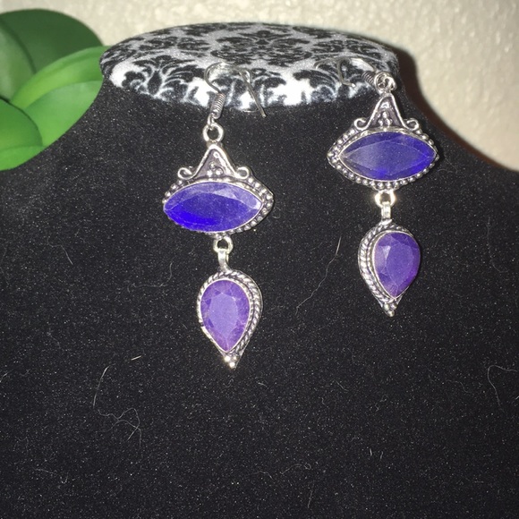 Sapphire Earrings - Picture 2 of 3